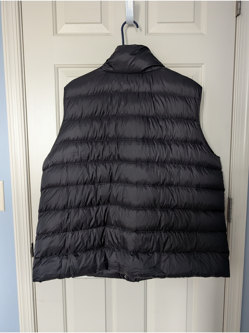 Eddie Bauer Black Quilted Down Vest - Picture 2 of 10